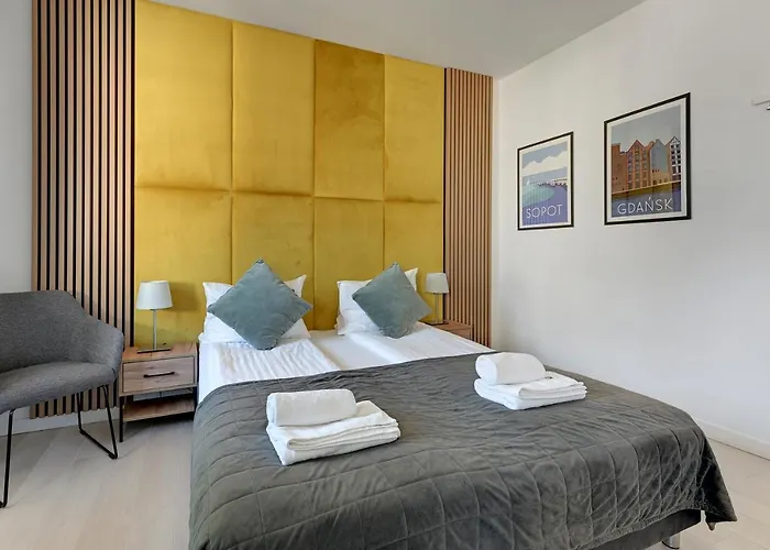 Lion Apartments - Chopina 29 With Parking 5 Min From The Beach And Center Zoppot